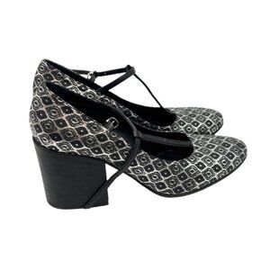 Strategia Blocky Heel T-Straps Leather Shoes